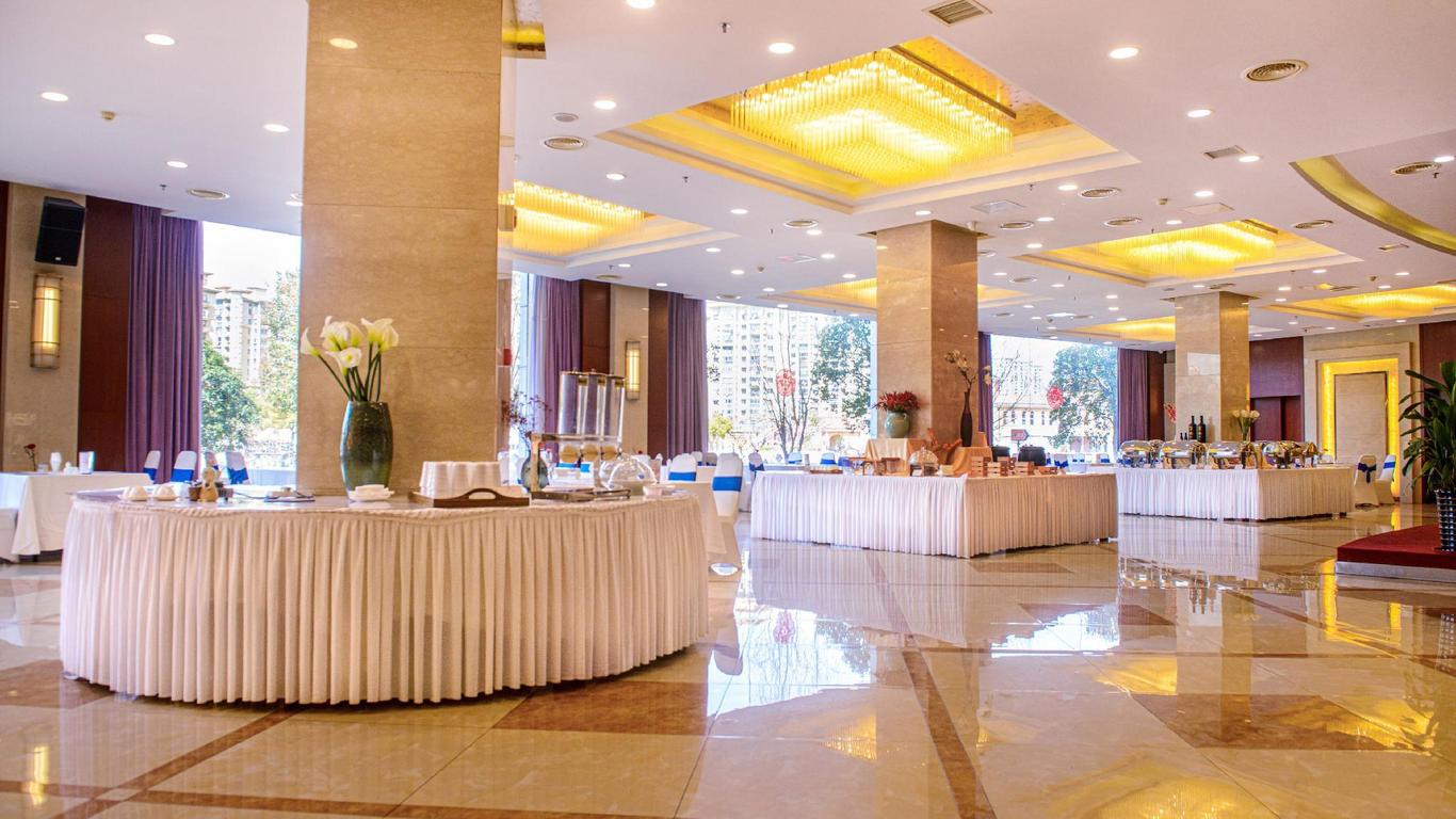 Huanghua International Hotel