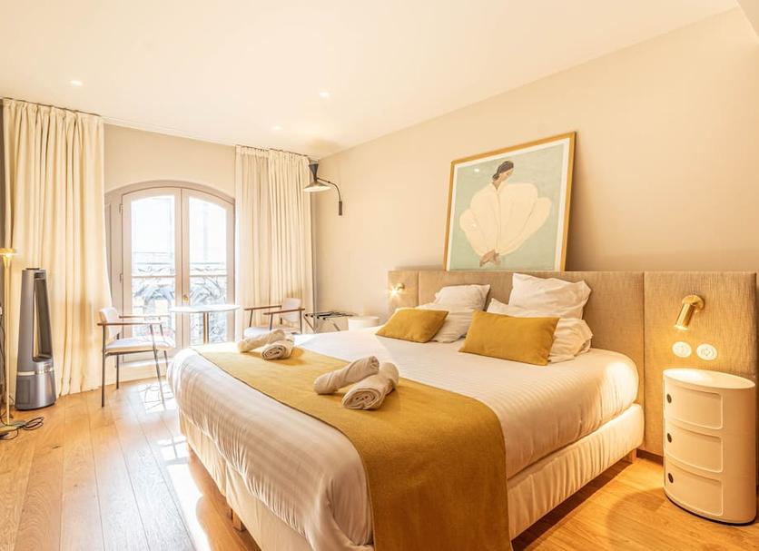 Bedroom Photo