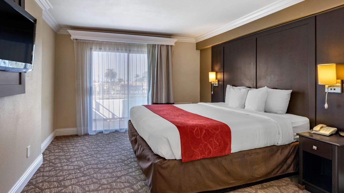 Comfort Suites San Clemente Beach
