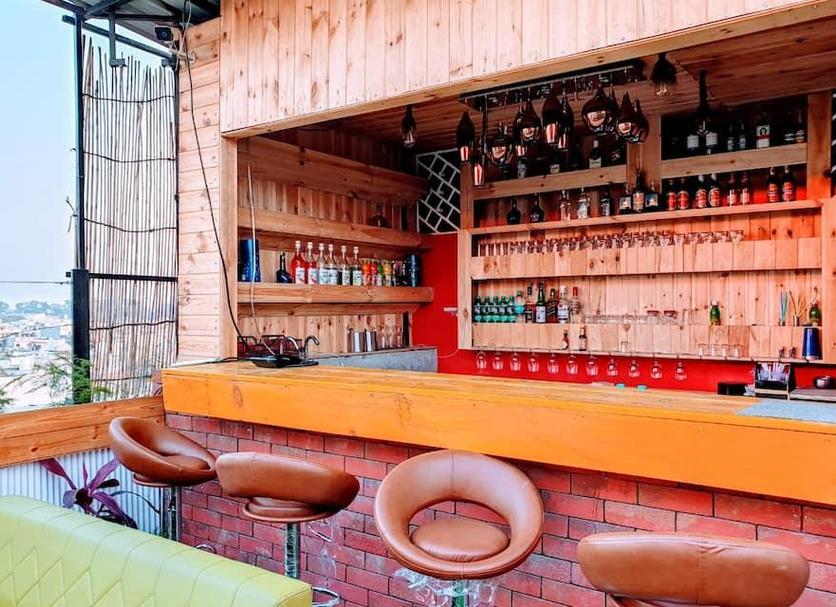 Bar Photo