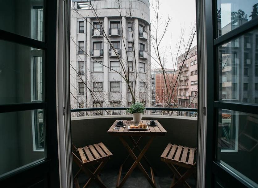 Balcony Photo