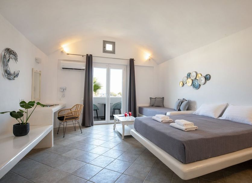 Sea View Beach Hotel - Adults Only 14 Plus room in Perissa with balcony door and twin beds