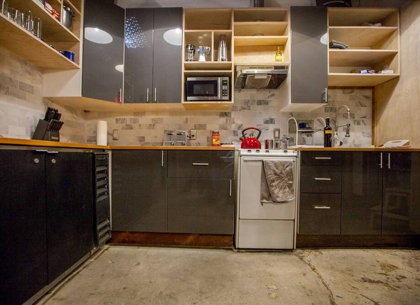 Kitchen Photo