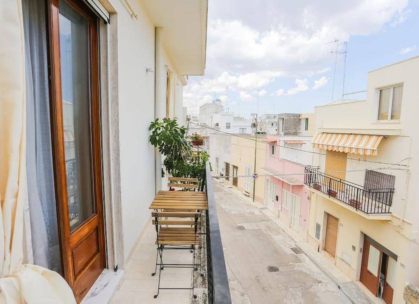 Balcony Photo