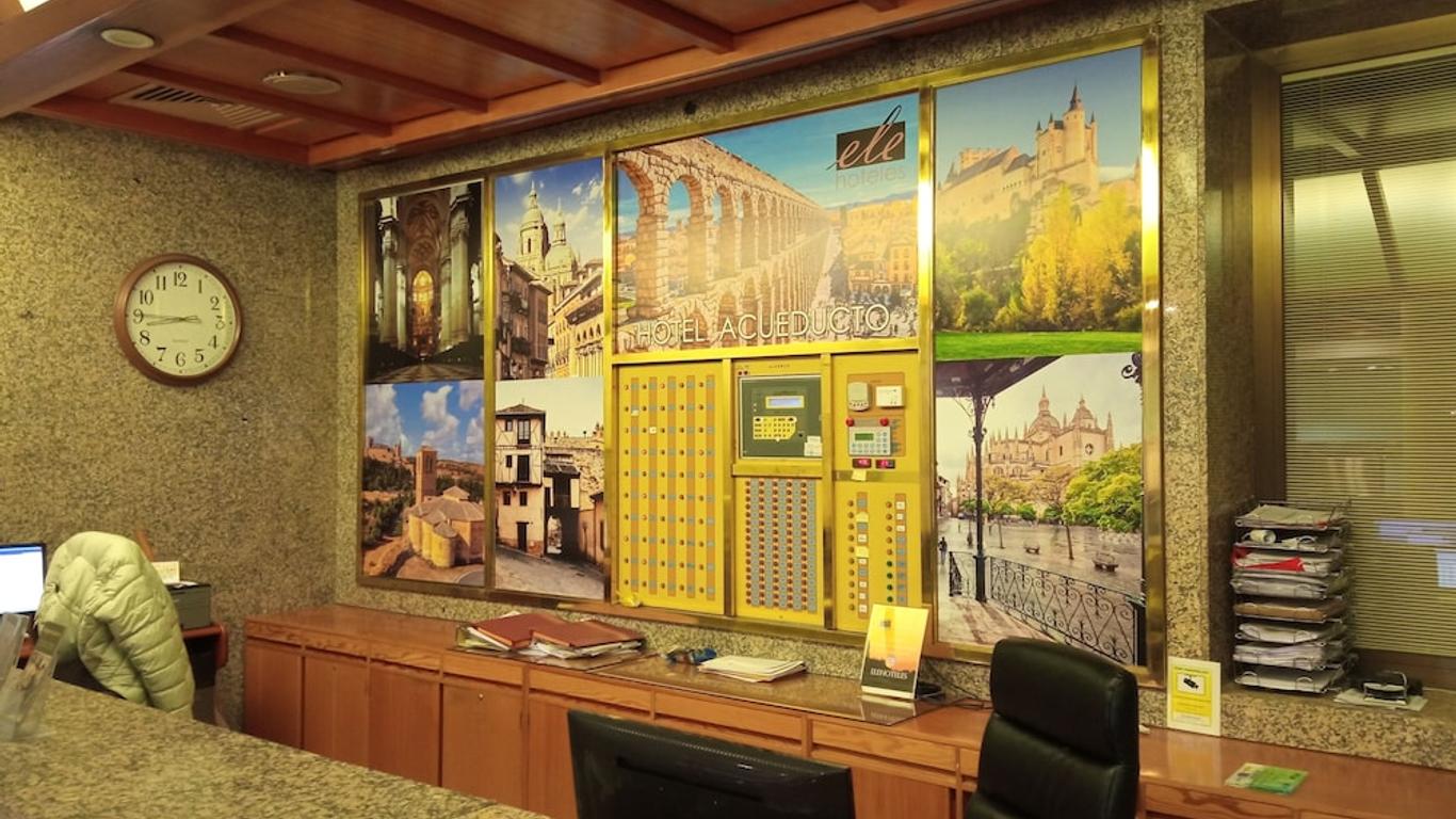 Hotel Ele Acueducto