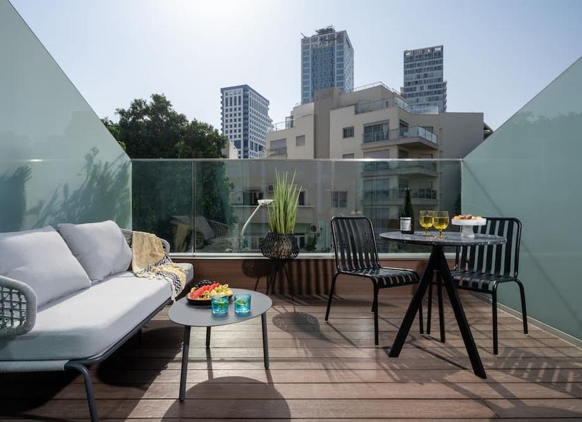 Balcony Photo