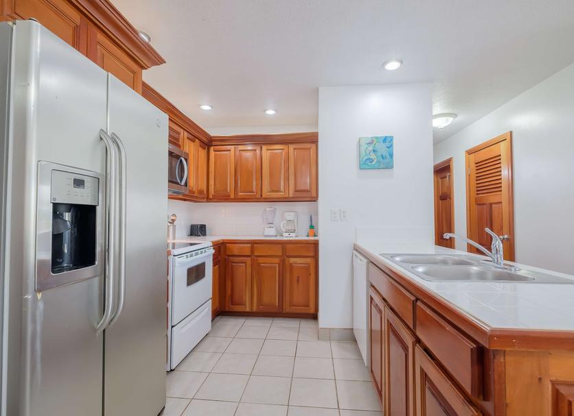 Kitchen Photo