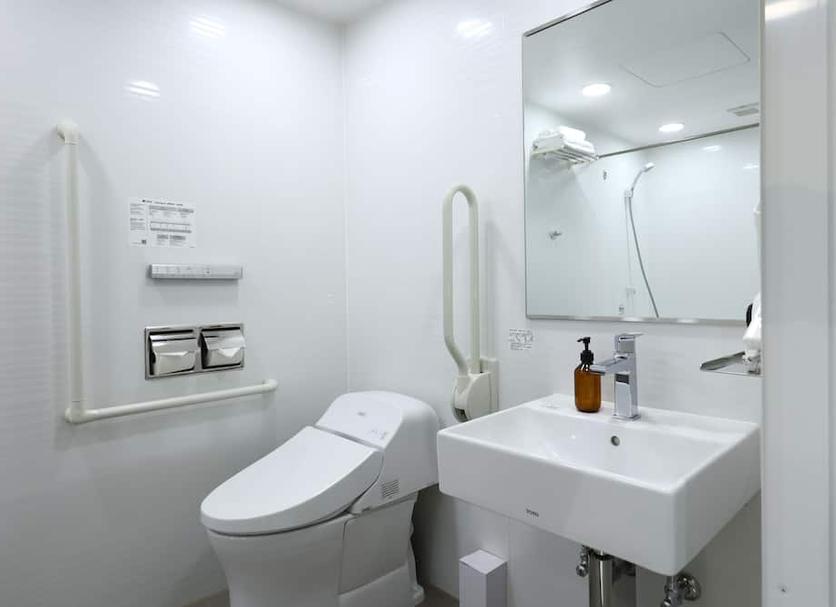 Bathroom Photo