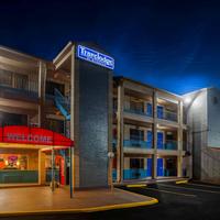 Travelodge by Wyndham Houston Hobby Airport