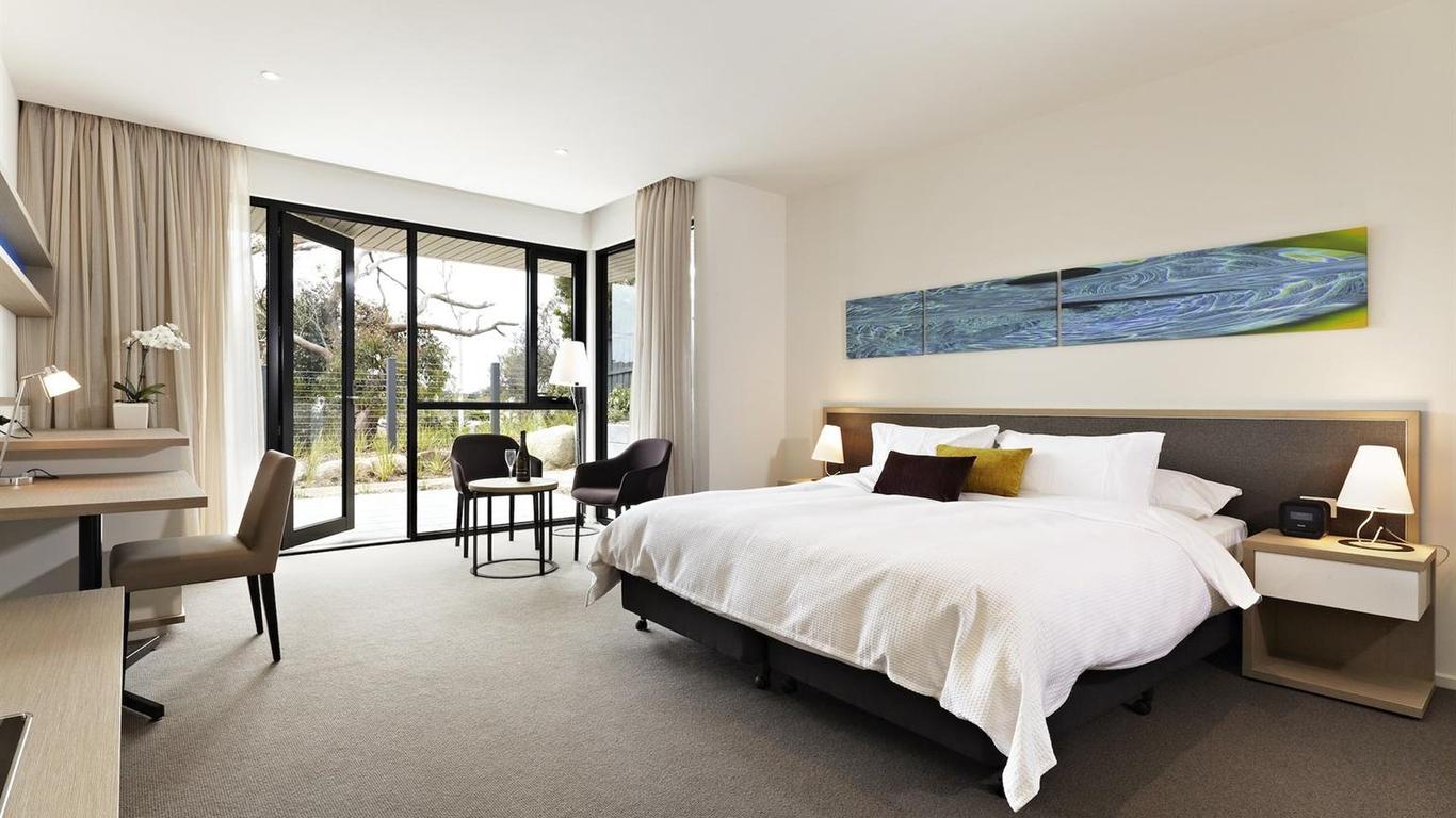 Quarters at Flinders Hotel