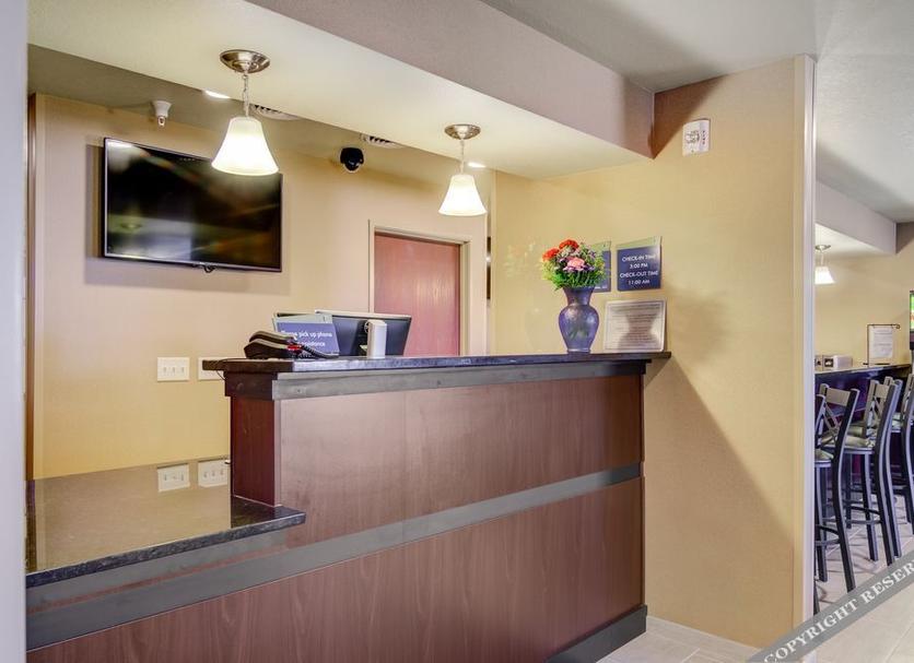 Front desk Photo