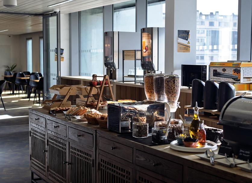 Buffet Photo