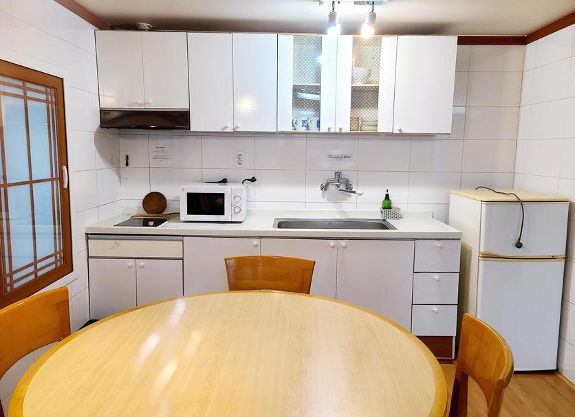 Kitchen Photo