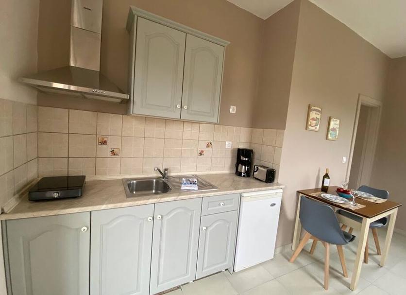 Kitchen Photo