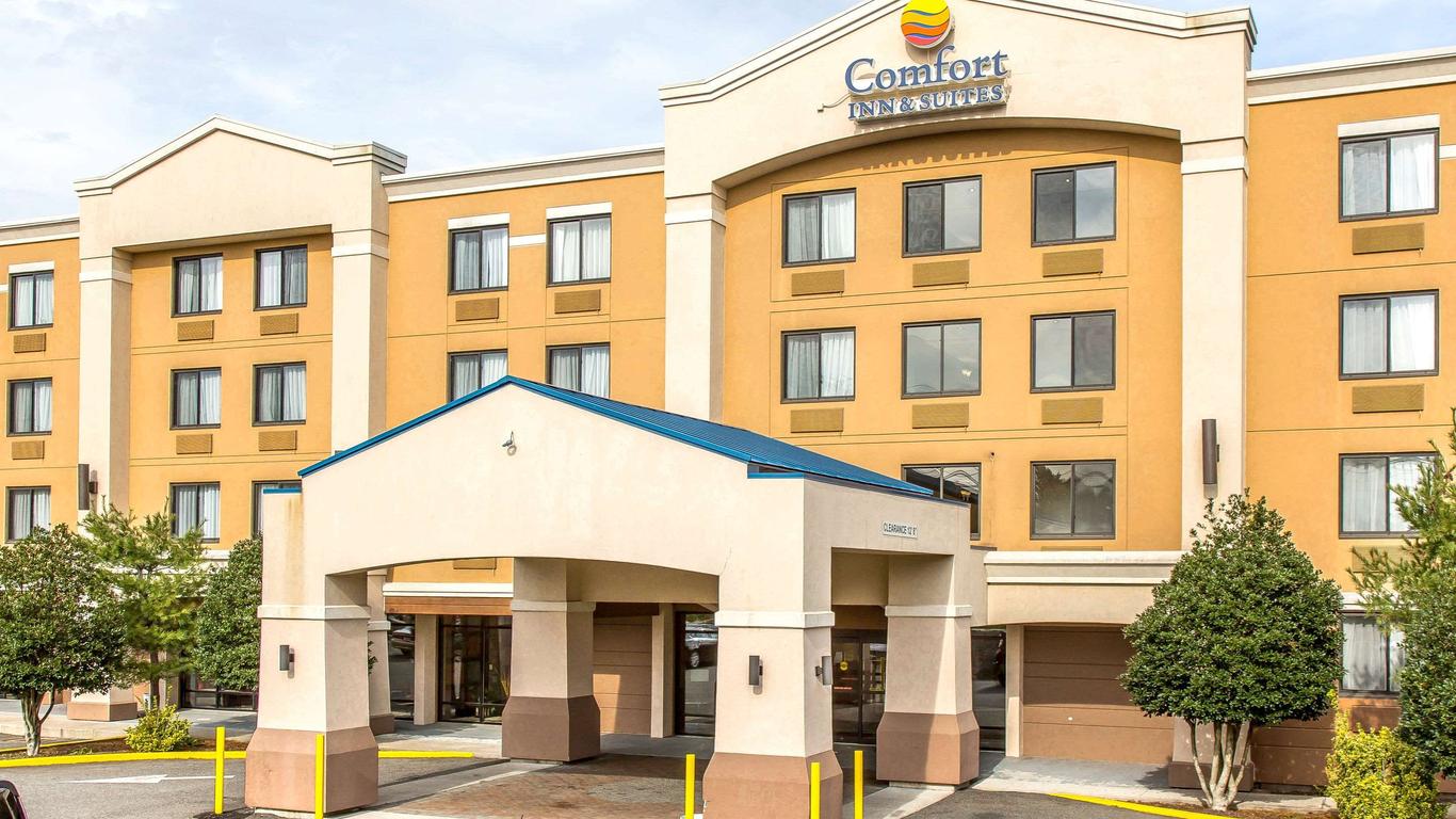 Comfort Inn & Suites