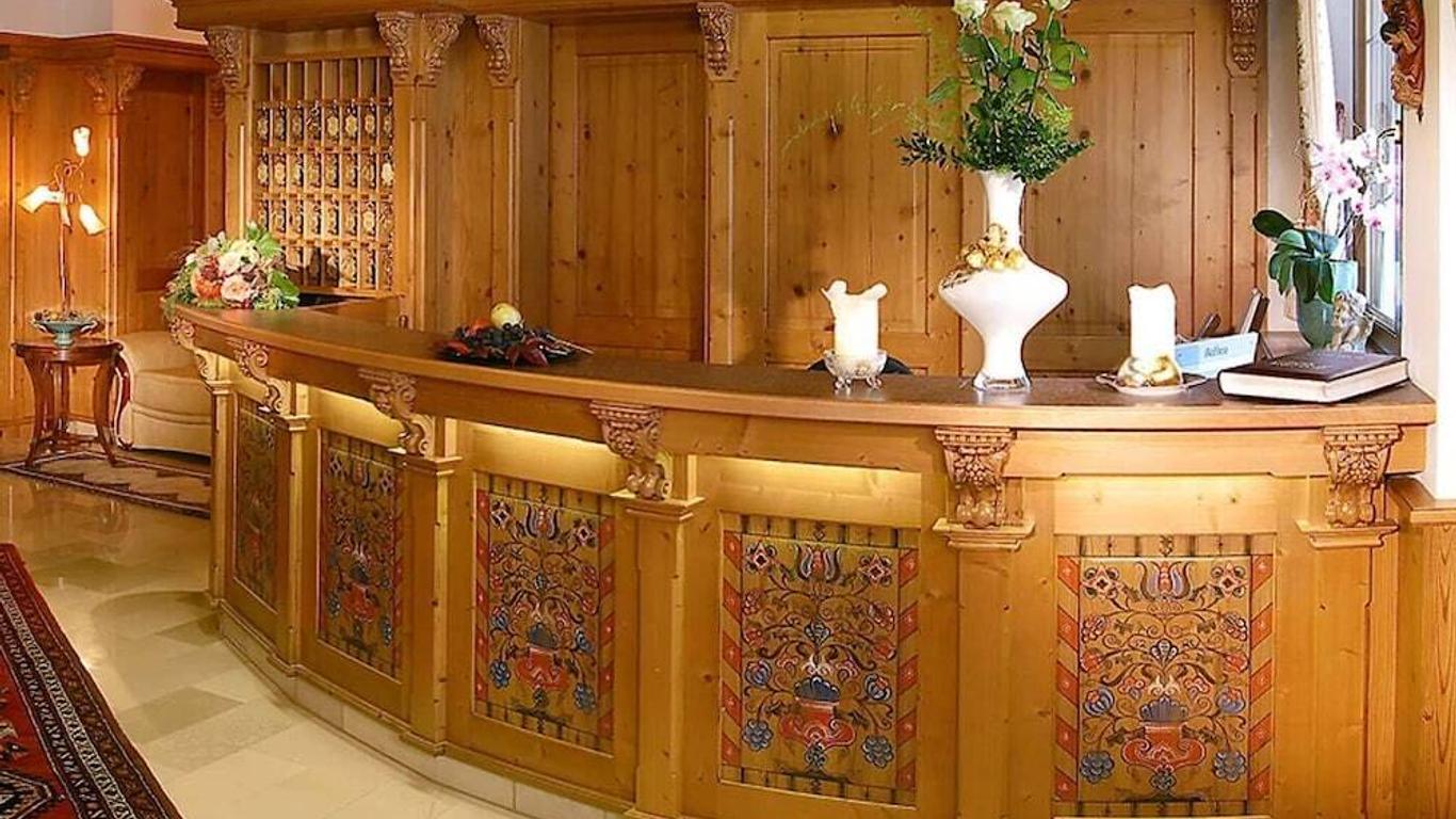Hotel Alpenhof Kristall