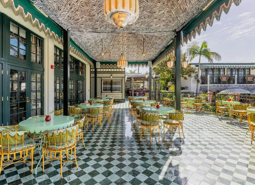 Restaurant Photo