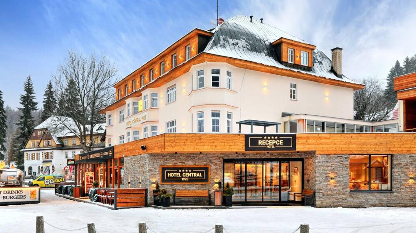 Hotel Central 1920