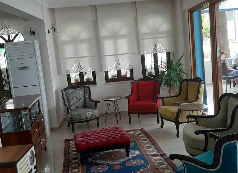 Lounge Photo