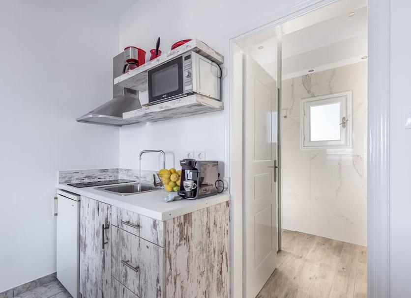 Kitchen Photo