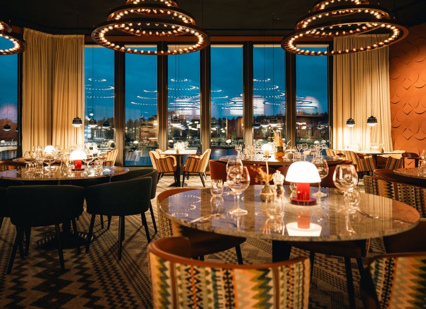 Restaurant Photo