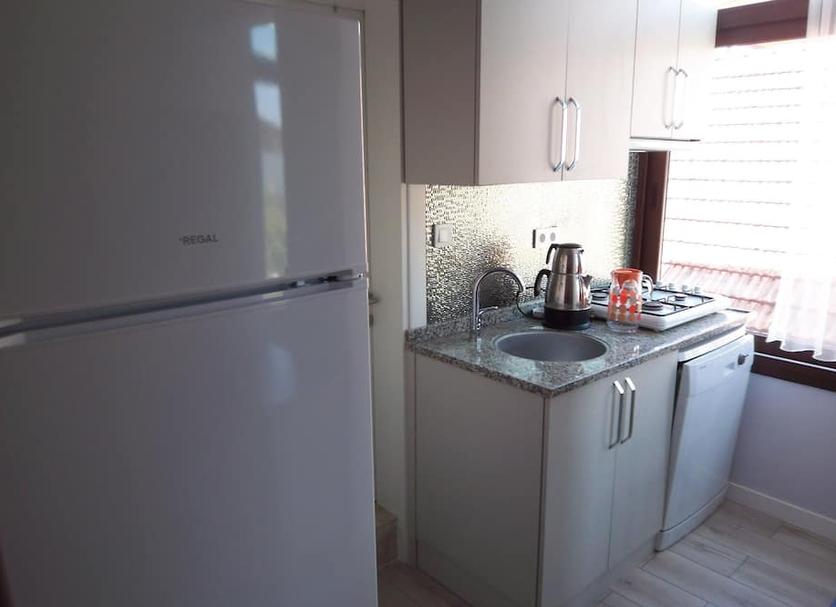 Kitchen Photo