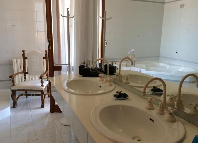 Bathroom Photo