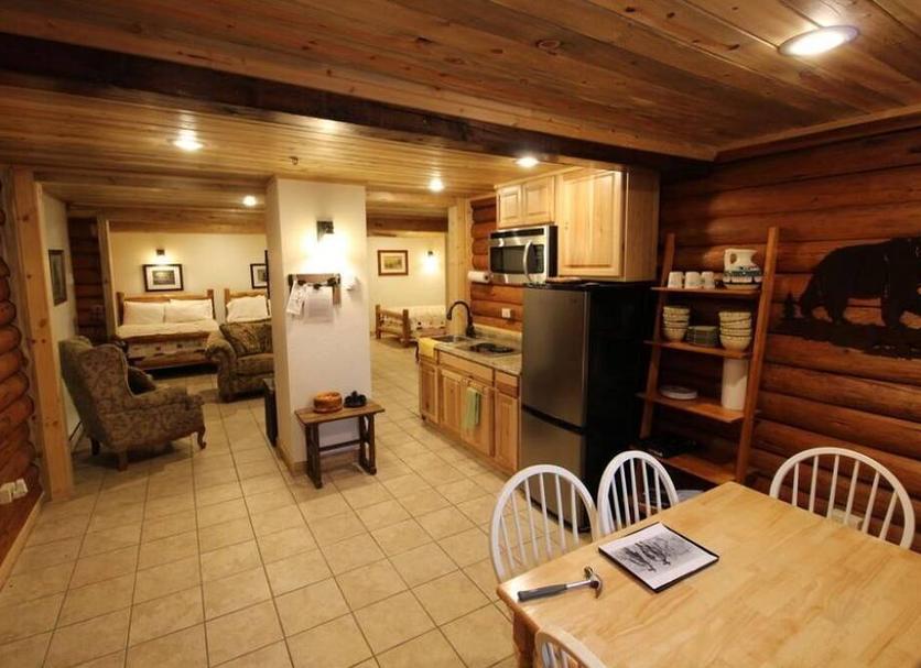 Dining room Photo