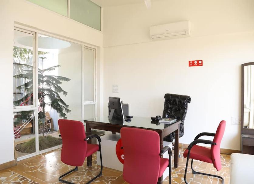 Business center Photo