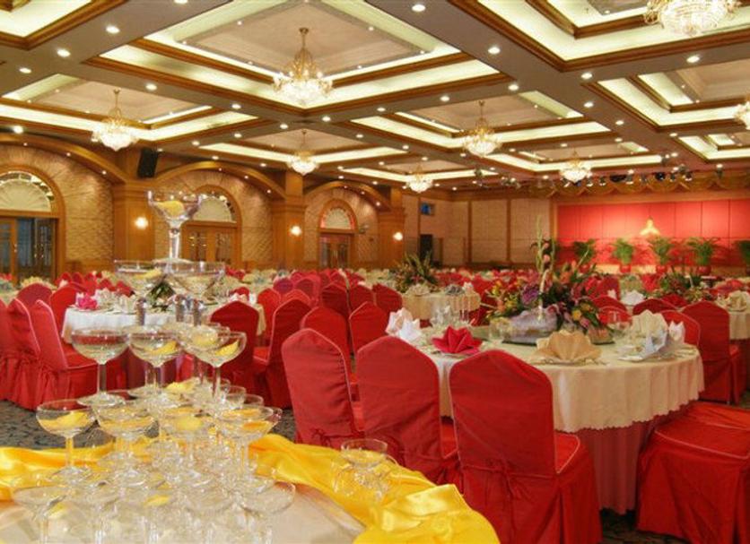 Banquet hall Photo