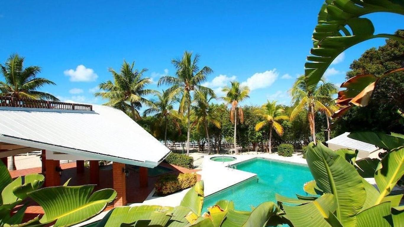 Bahia Bay Resort