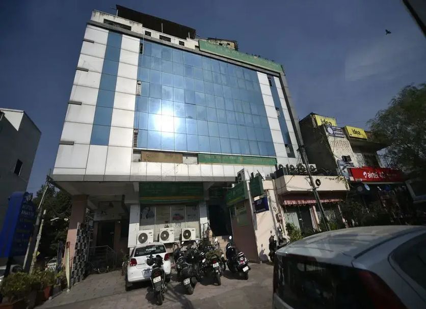 Building Photo