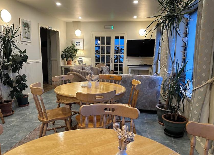 Dining room Photo
