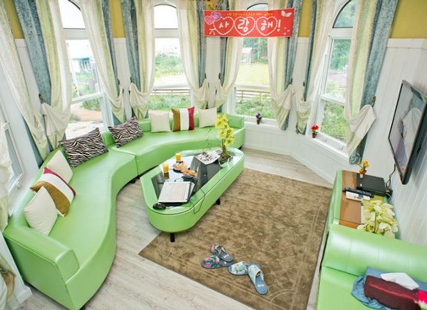 Living room Photo