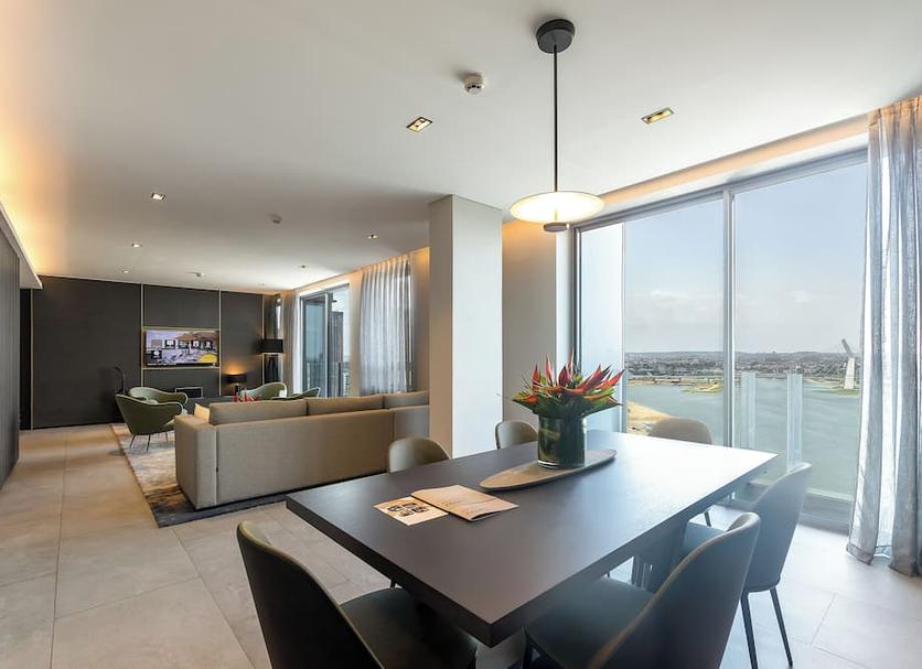 Dining room Photo