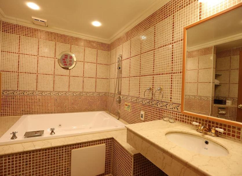 Bathroom Photo