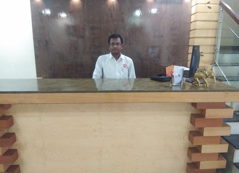 Front desk Photo