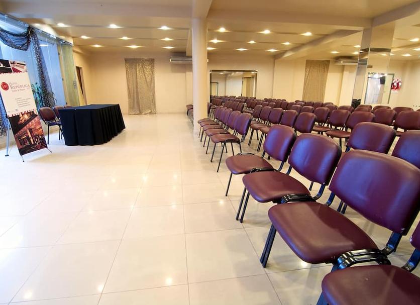 Conference room Photo