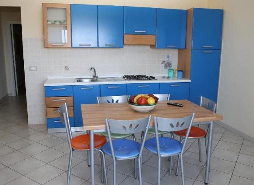 Kitchen Photo