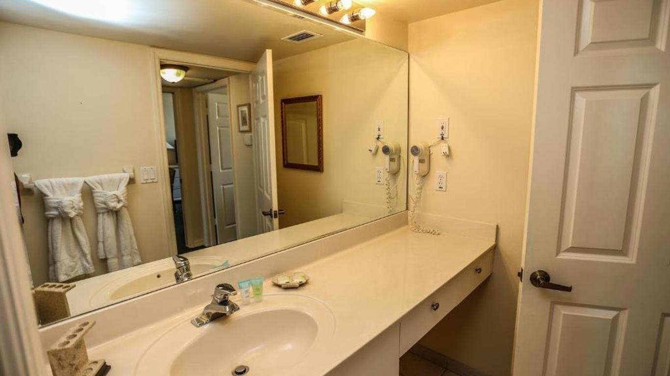 Lovers Key Resort 206