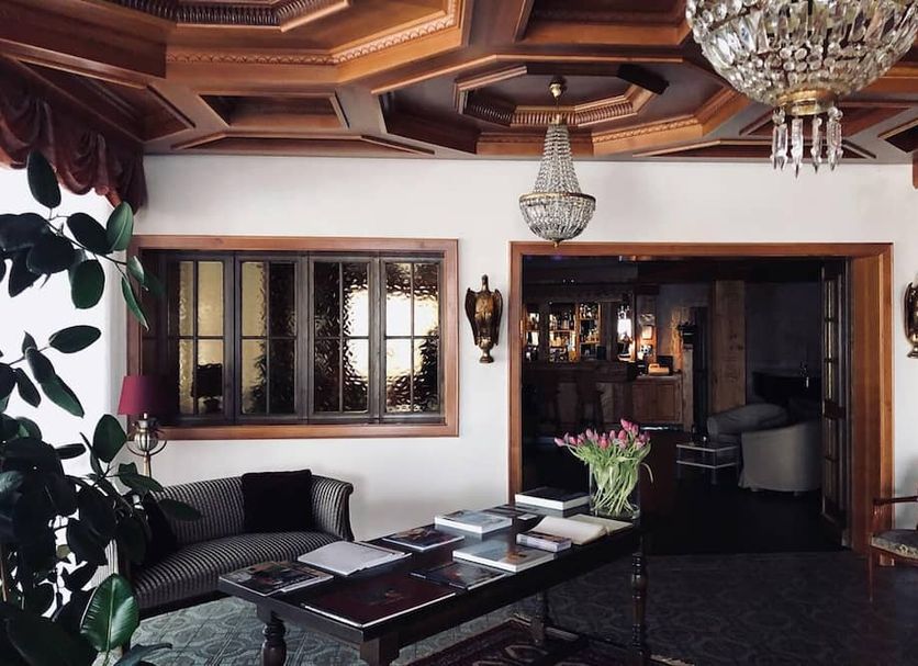 Lobby Photo