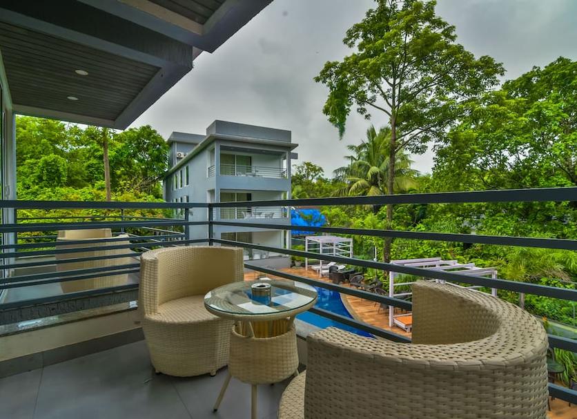 Balcony Photo