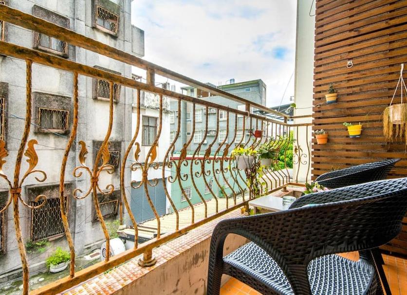 Balcony Photo