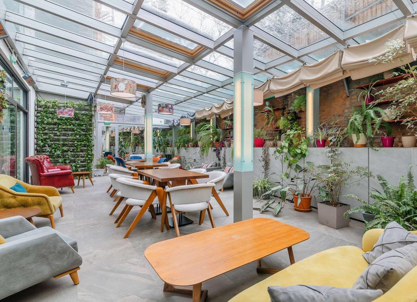 Restaurant Photo