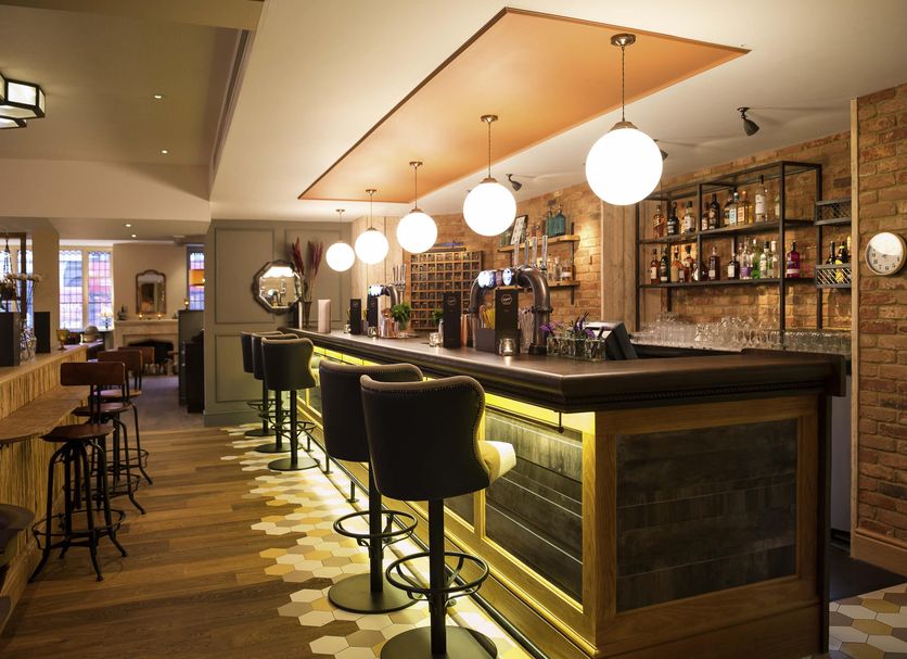 Bar Photo