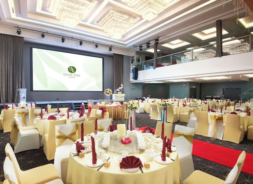 Banquet hall Photo