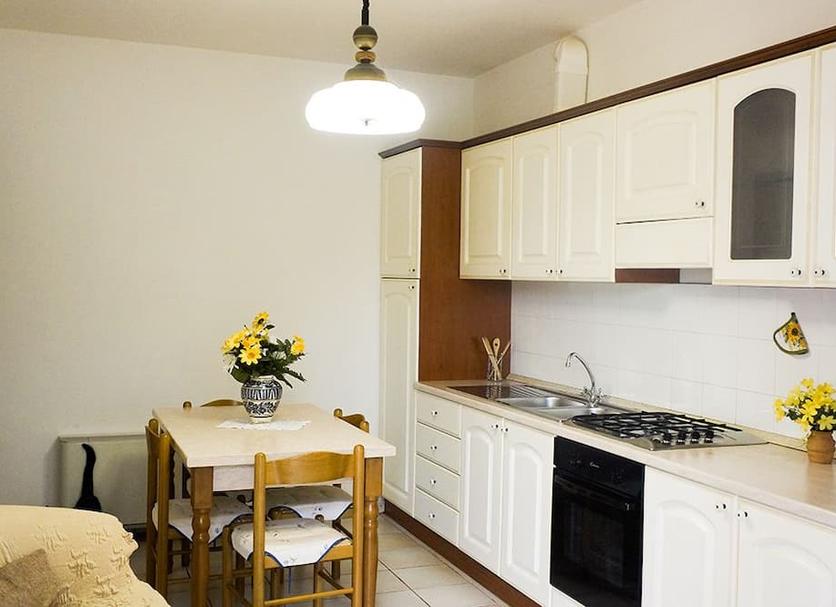 Kitchen Photo