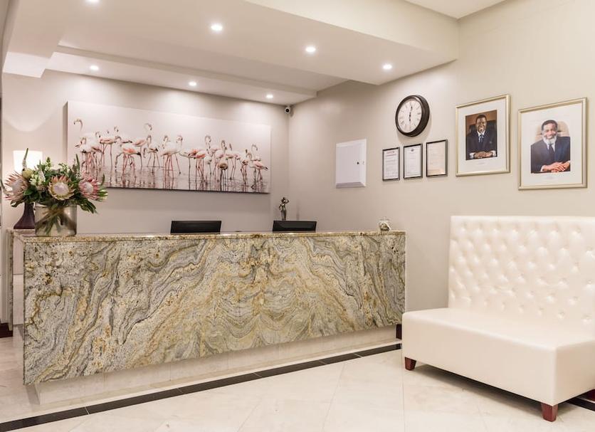 Front desk Photo