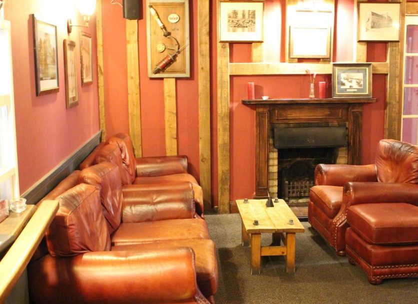 Lounge Photo