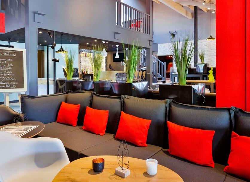 Lounge Photo